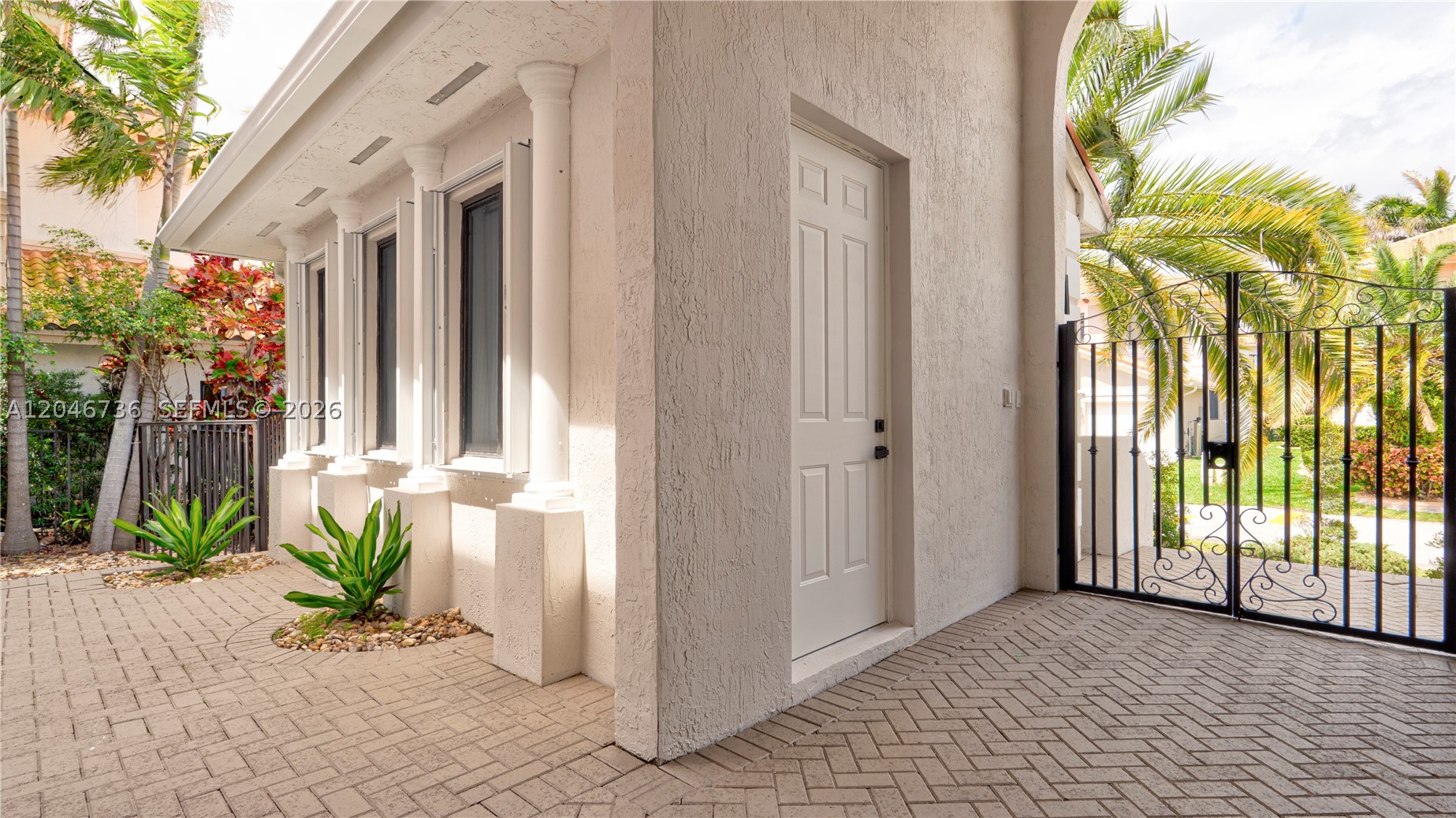 7956 SW 195th St, Cutler Bay FL 33157