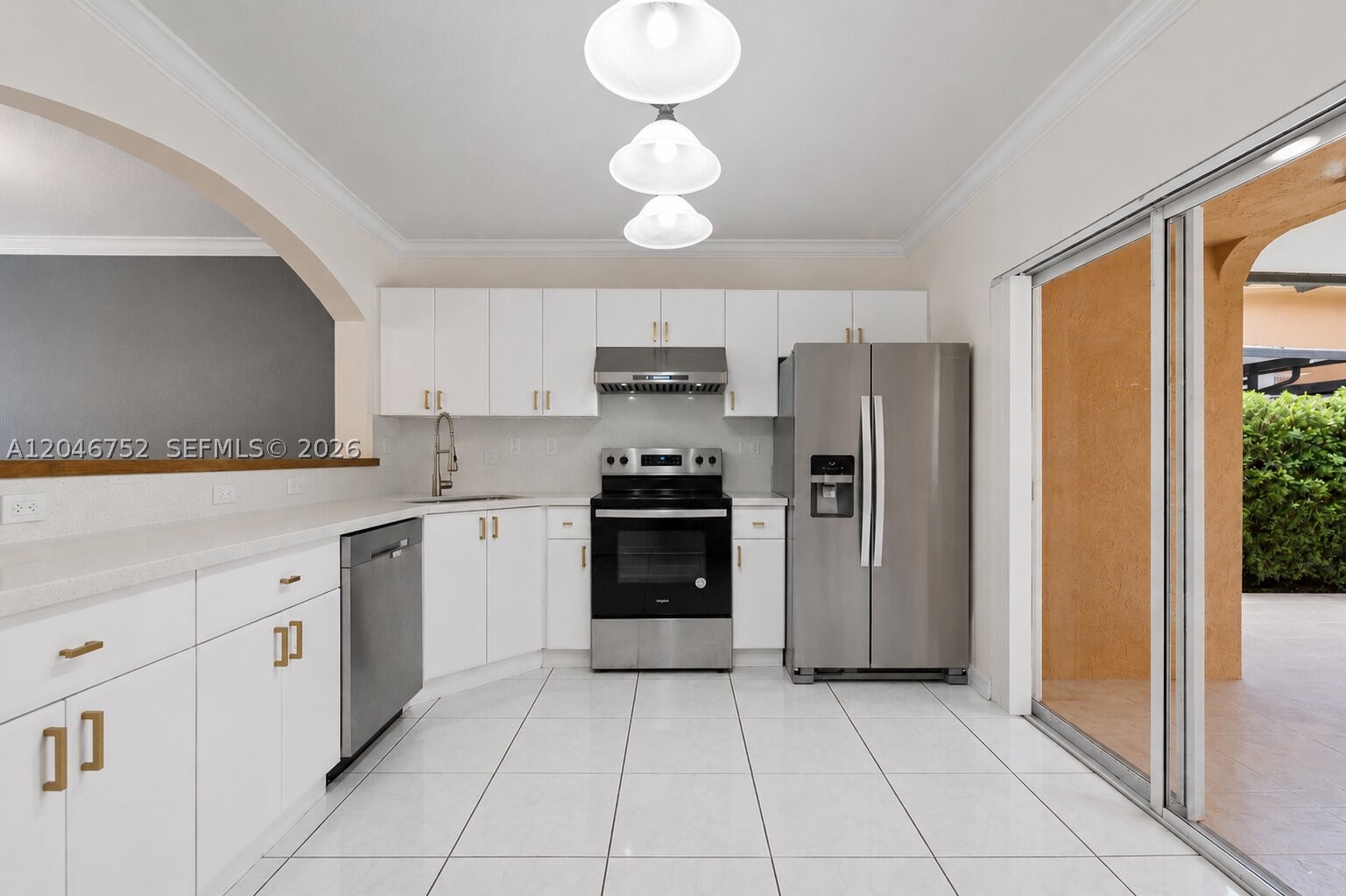 3539 W 76th St #6, Hialeah FL 33018