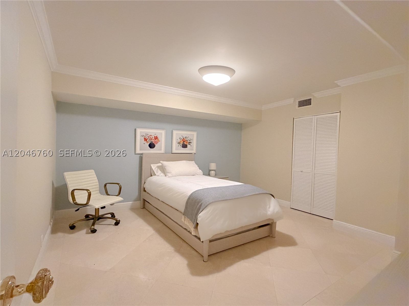 1111 Crandon Blvd #C1104, Key Biscayne FL 33149