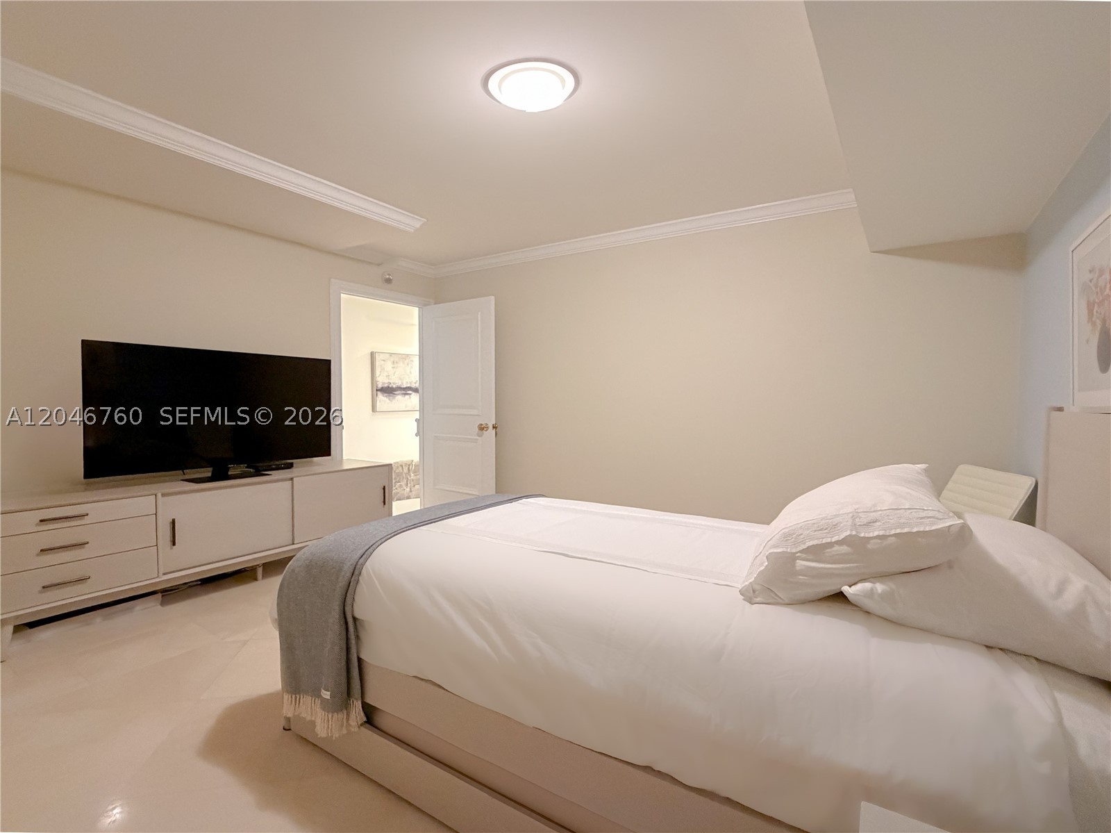1111 Crandon Blvd #C1104, Key Biscayne FL 33149