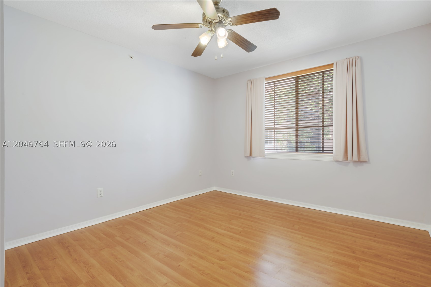 6851 SW 44th St #208, Miami FL 33155