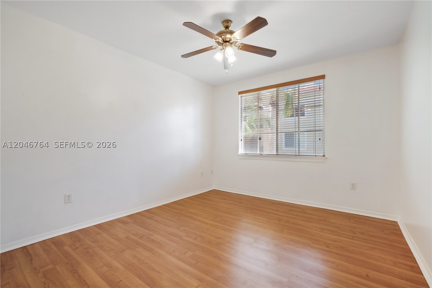 6851 SW 44th St #208, Miami FL 33155