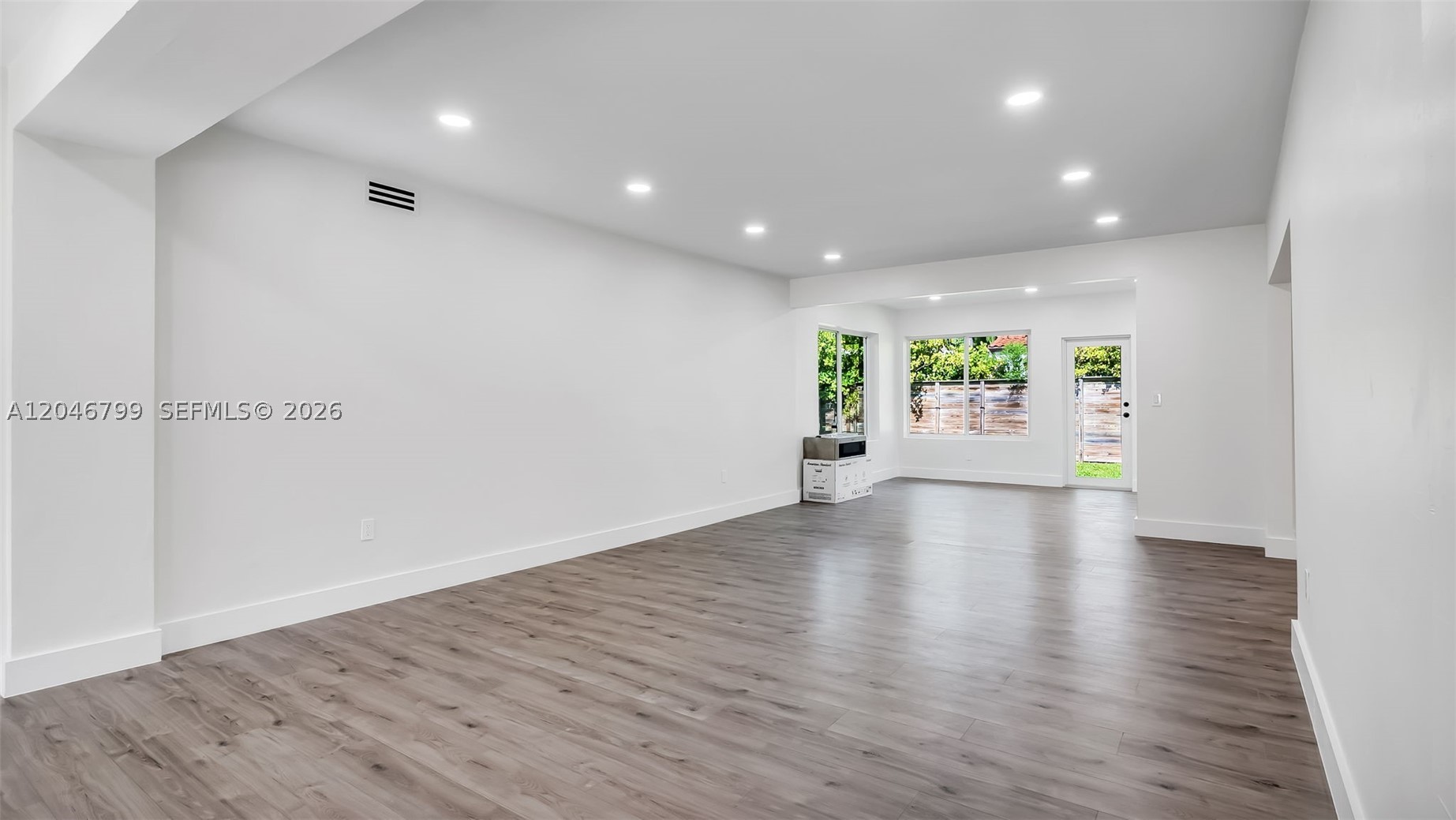 1500 NE 13th Pl, Miami FL 33139
