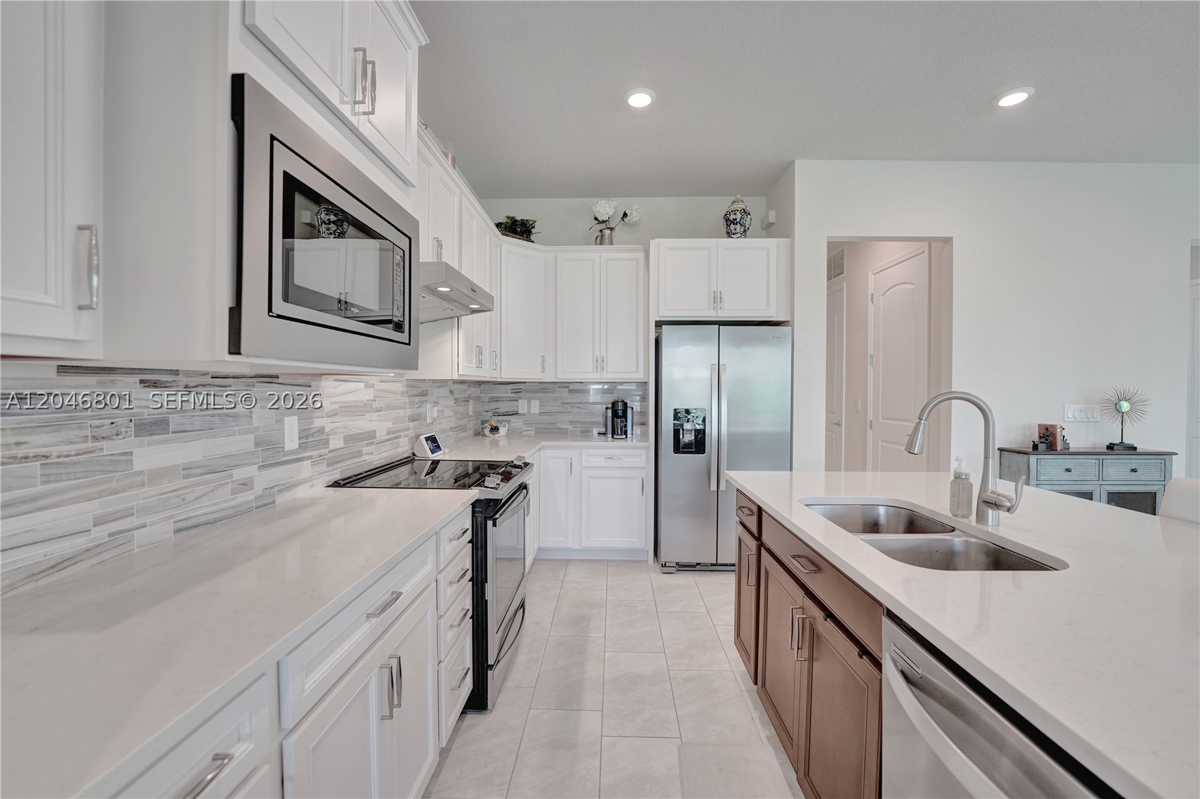 21982 Canadensis Cir #101, Boca Raton FL 33428