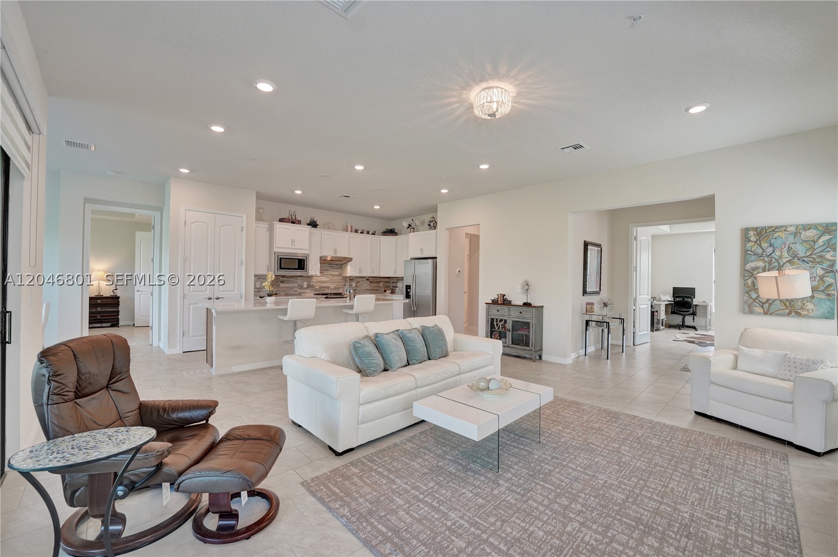 21982 Canadensis Cir #101, Boca Raton FL 33428