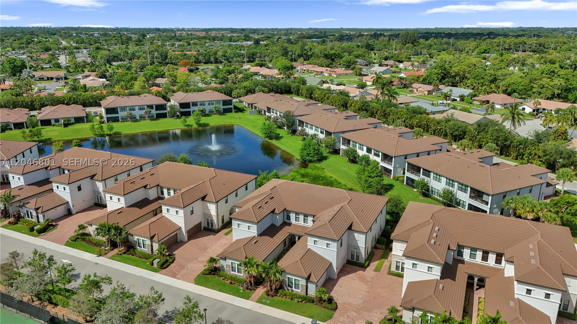 21982 Canadensis Cir #101, Boca Raton FL 33428
