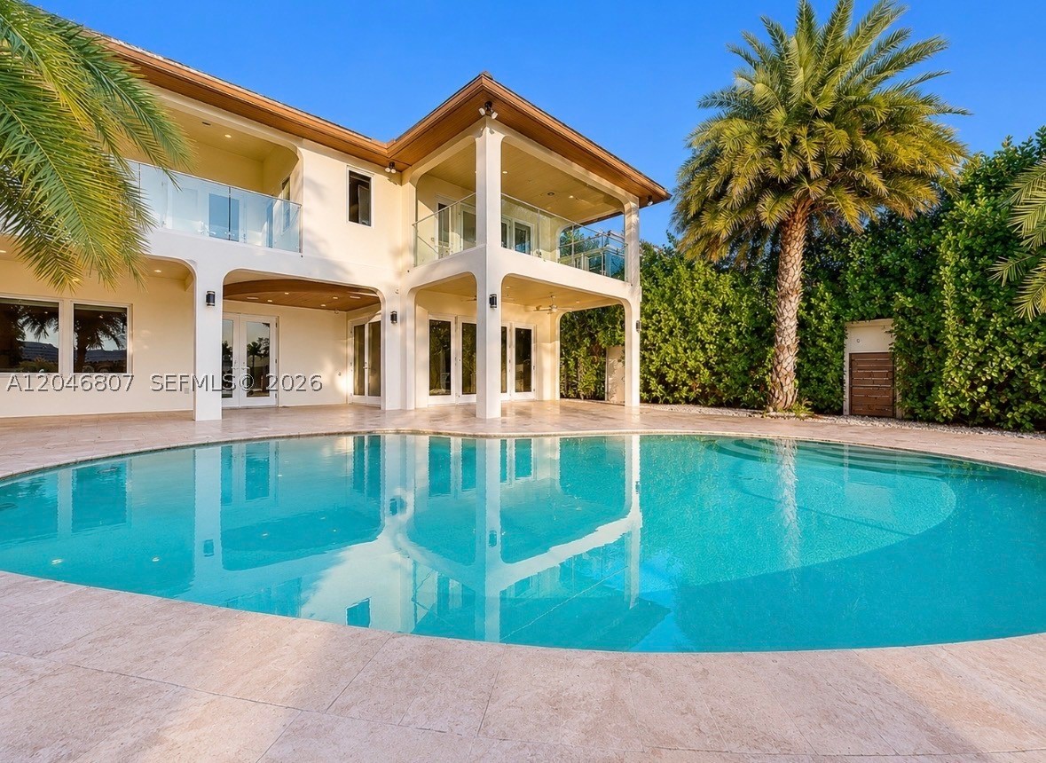 260 S Coconut Ln, Miami Beach FL 33139