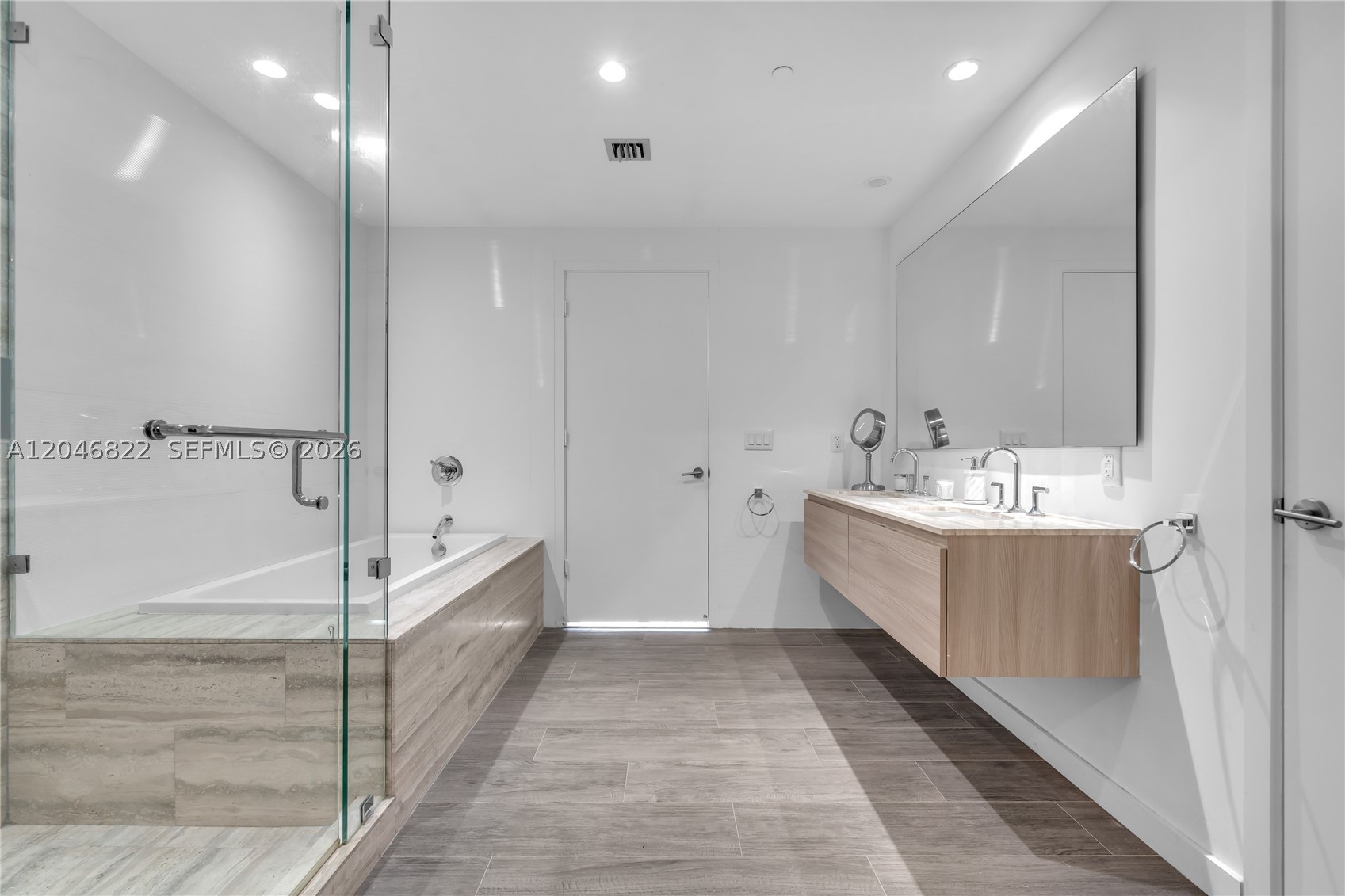 2900 NE 7th Ave #4308, Miami FL 33137