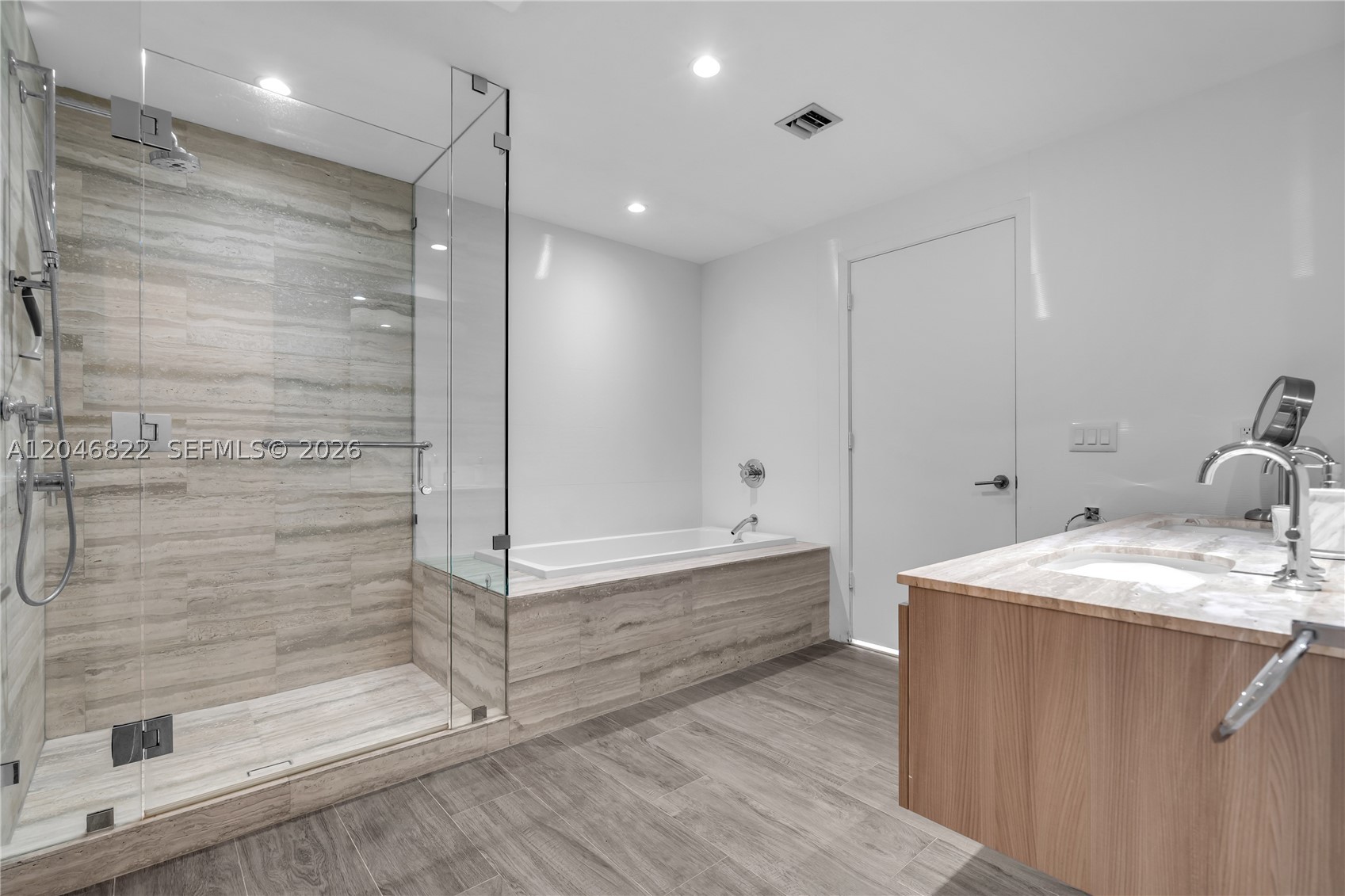 2900 NE 7th Ave #4308, Miami FL 33137