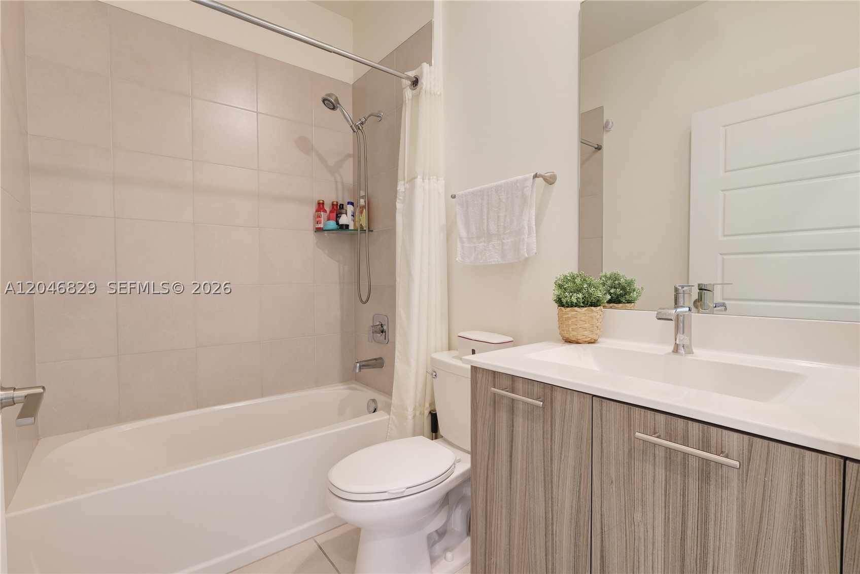 4636 NW 84th Ave #22, Doral FL 33166