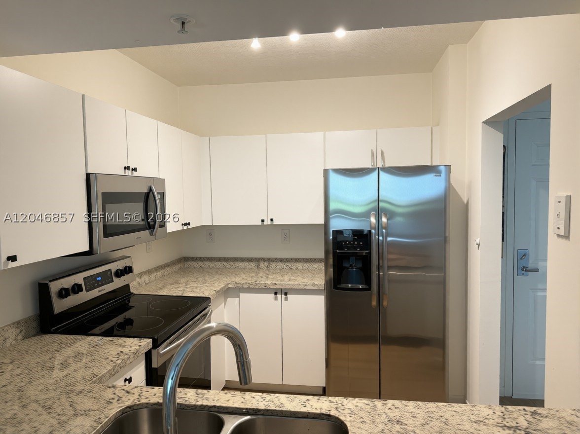 Fort Lauderdale FL 33308 - A12046857