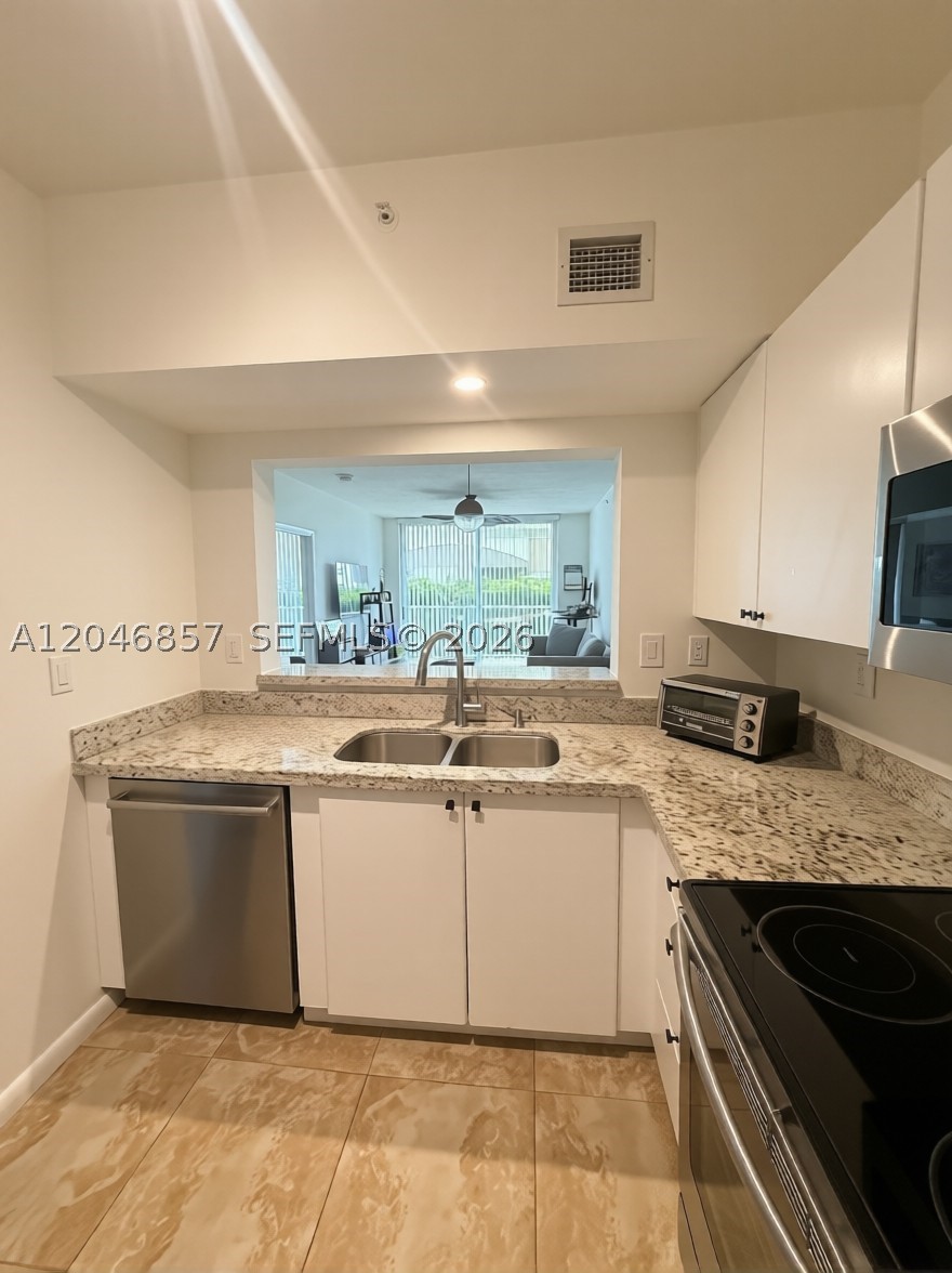 Fort Lauderdale FL 33308 - A12046857