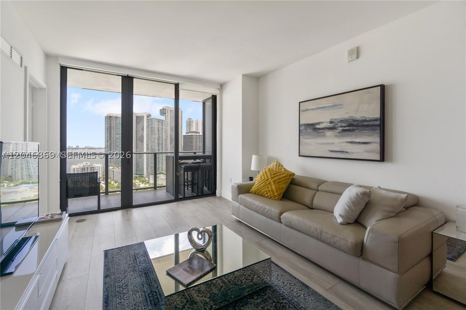 121 NE 34th St #2706, Miami FL 33137