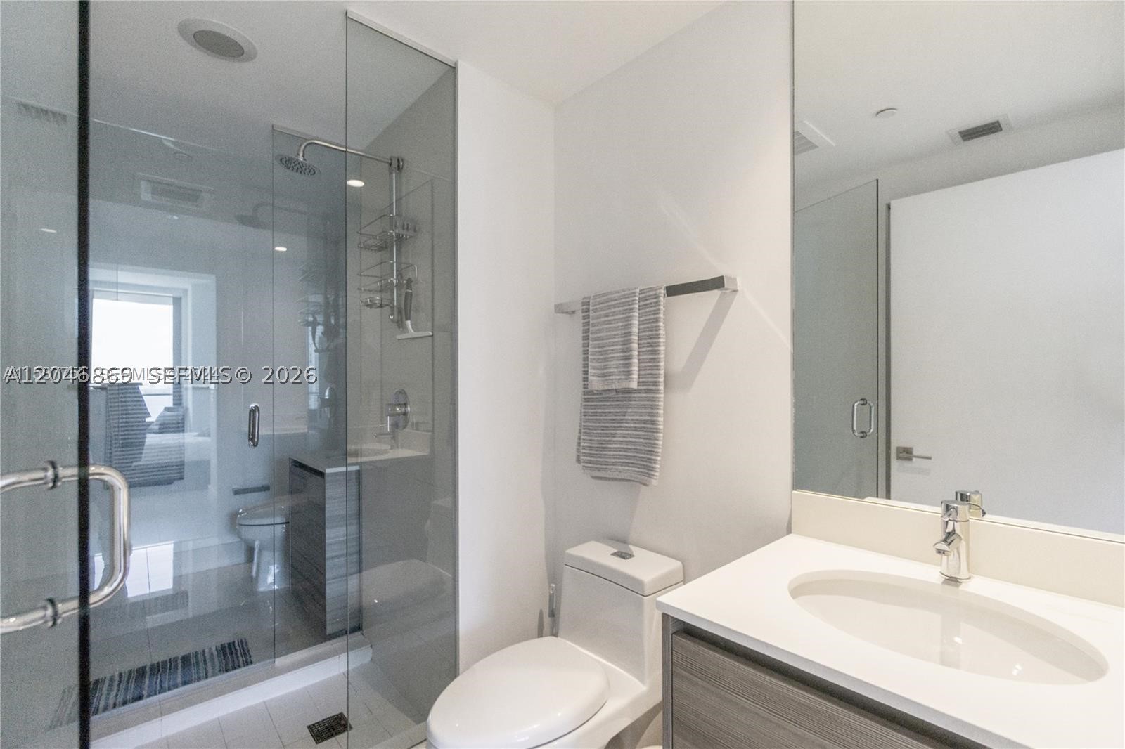 121 NE 34th St #2706, Miami FL 33137