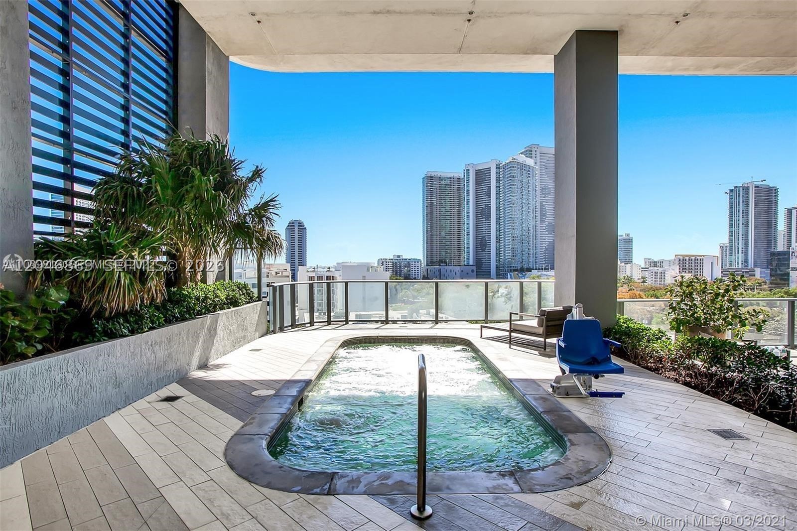 121 NE 34th St #2706, Miami FL 33137
