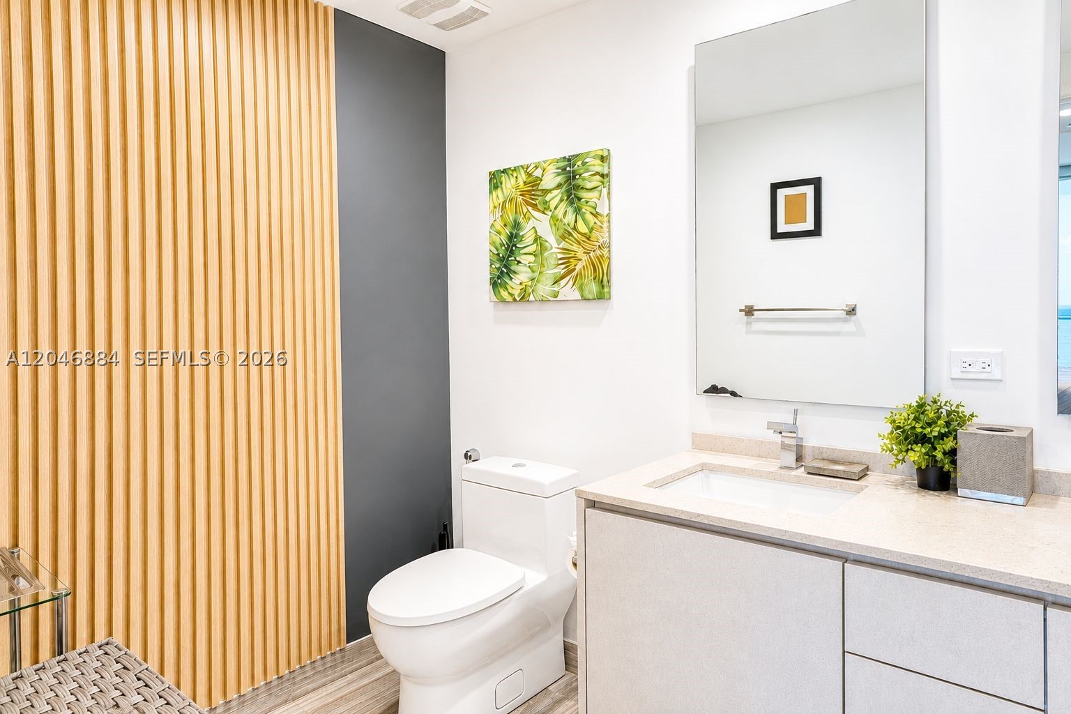 1010 Brickell Ave #2402, Miami FL 33131