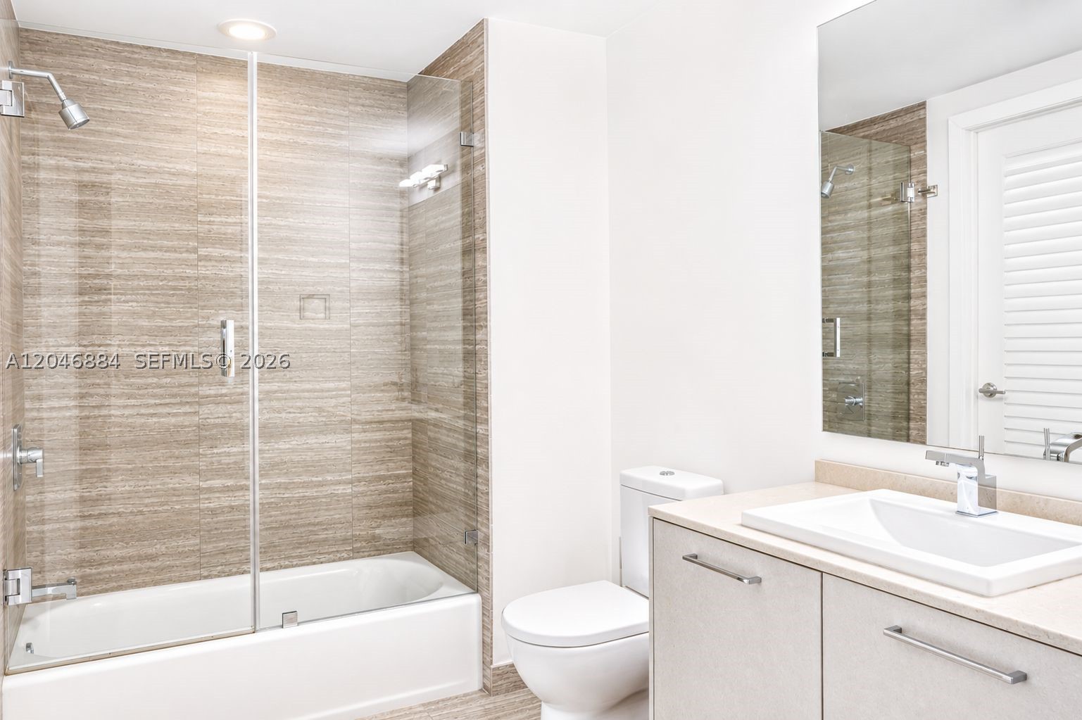 1010 Brickell Ave #2402, Miami FL 33131