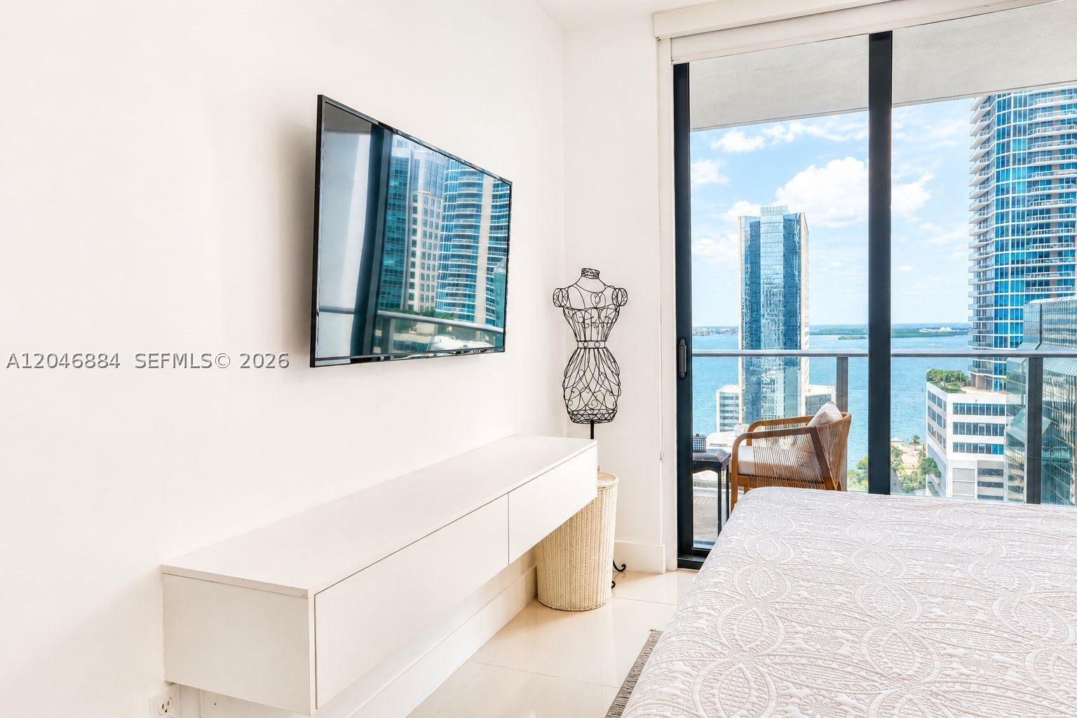1010 Brickell Ave #2402, Miami FL 33131