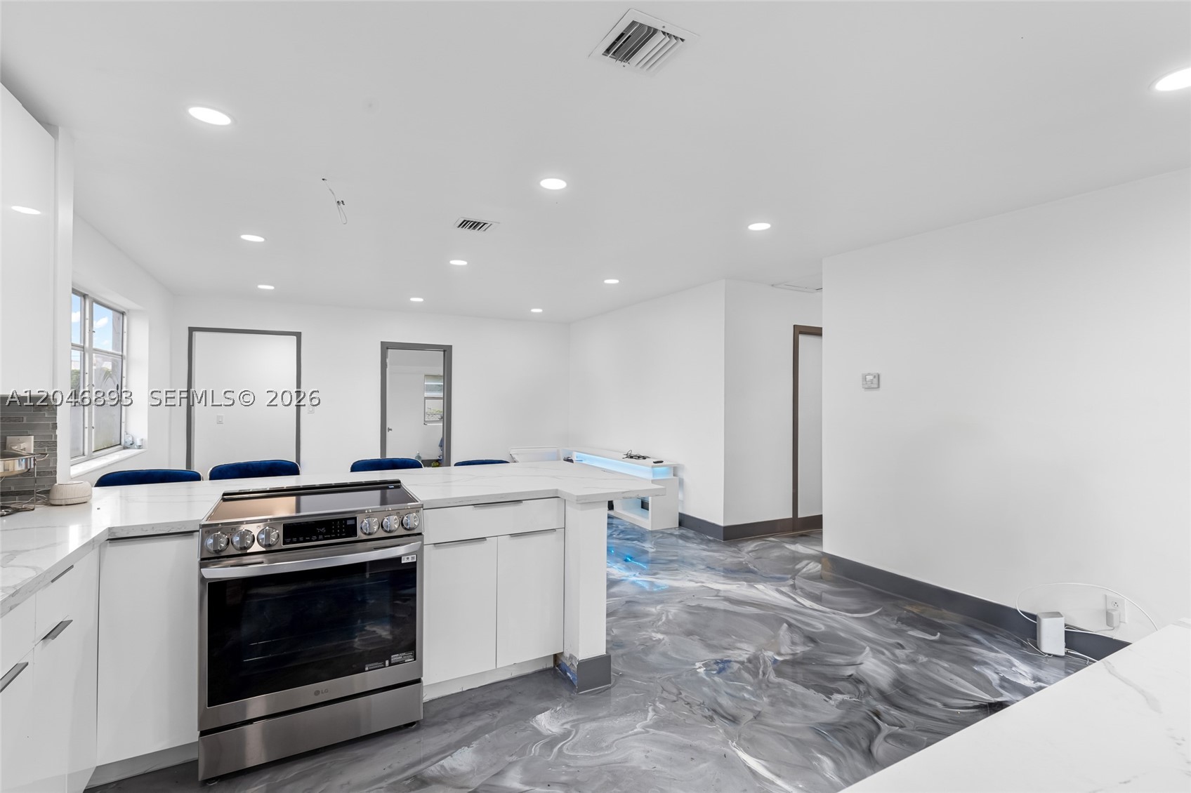 3430 NW 43rd Ave, Lauderdale Lakes FL 33319