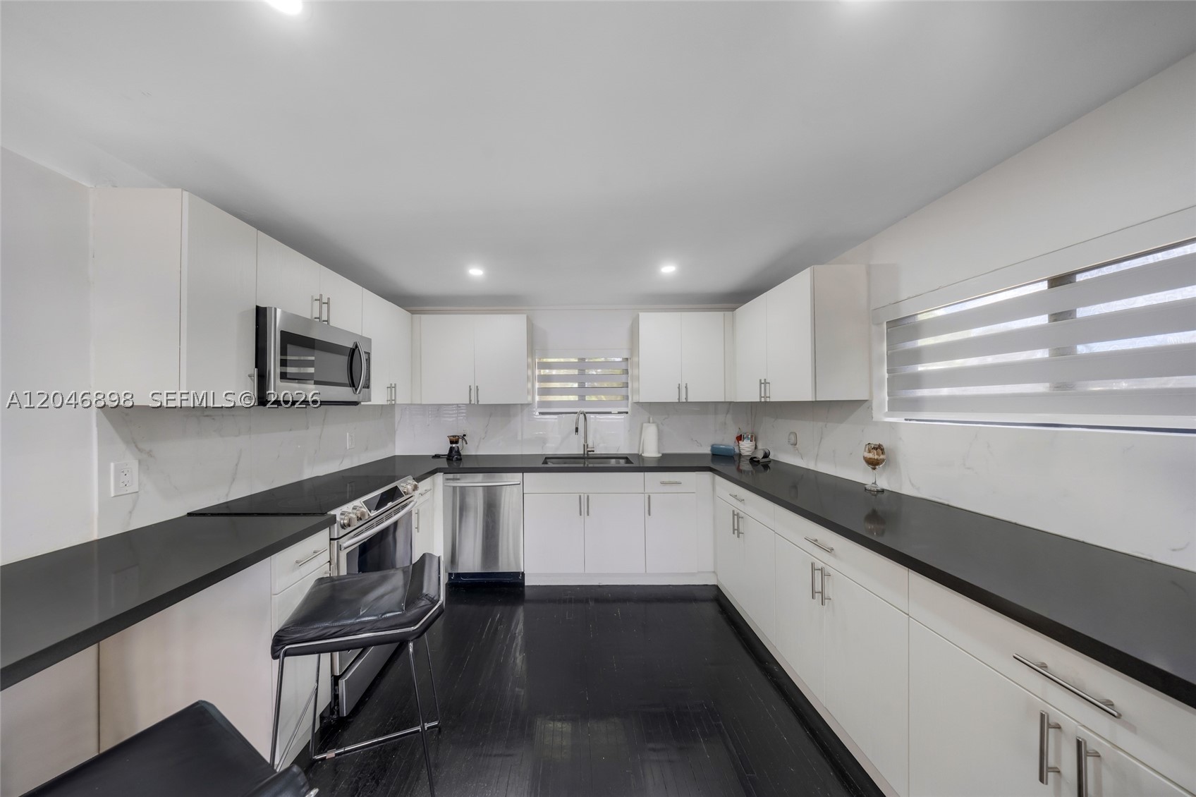 6541 SW 18th St, West Miami FL 33155