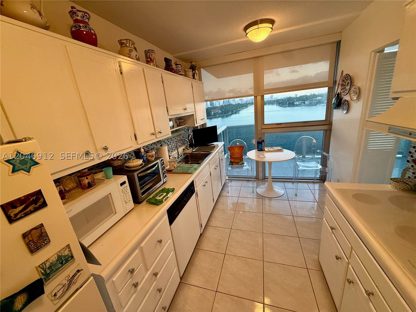 900 Bay Dr #527, Miami Beach FL 33141