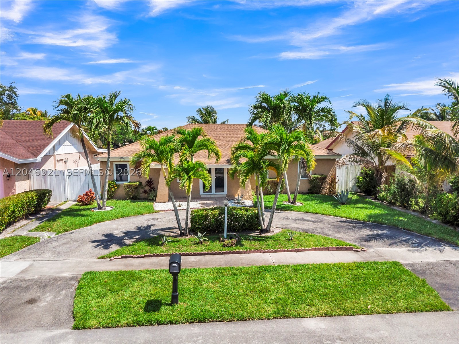 7421 SW 14th Ct, North Lauderdale FL 33068
