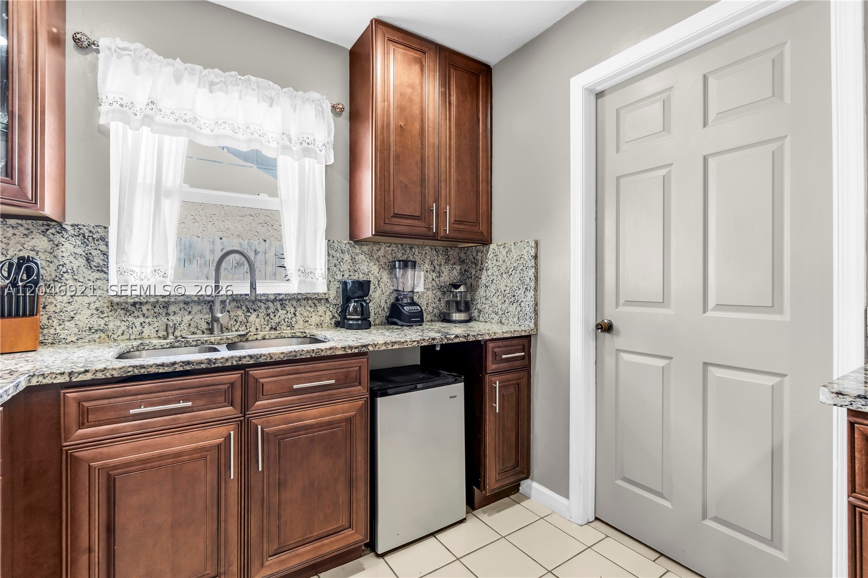 7421 SW 14th Ct, North Lauderdale FL 33068