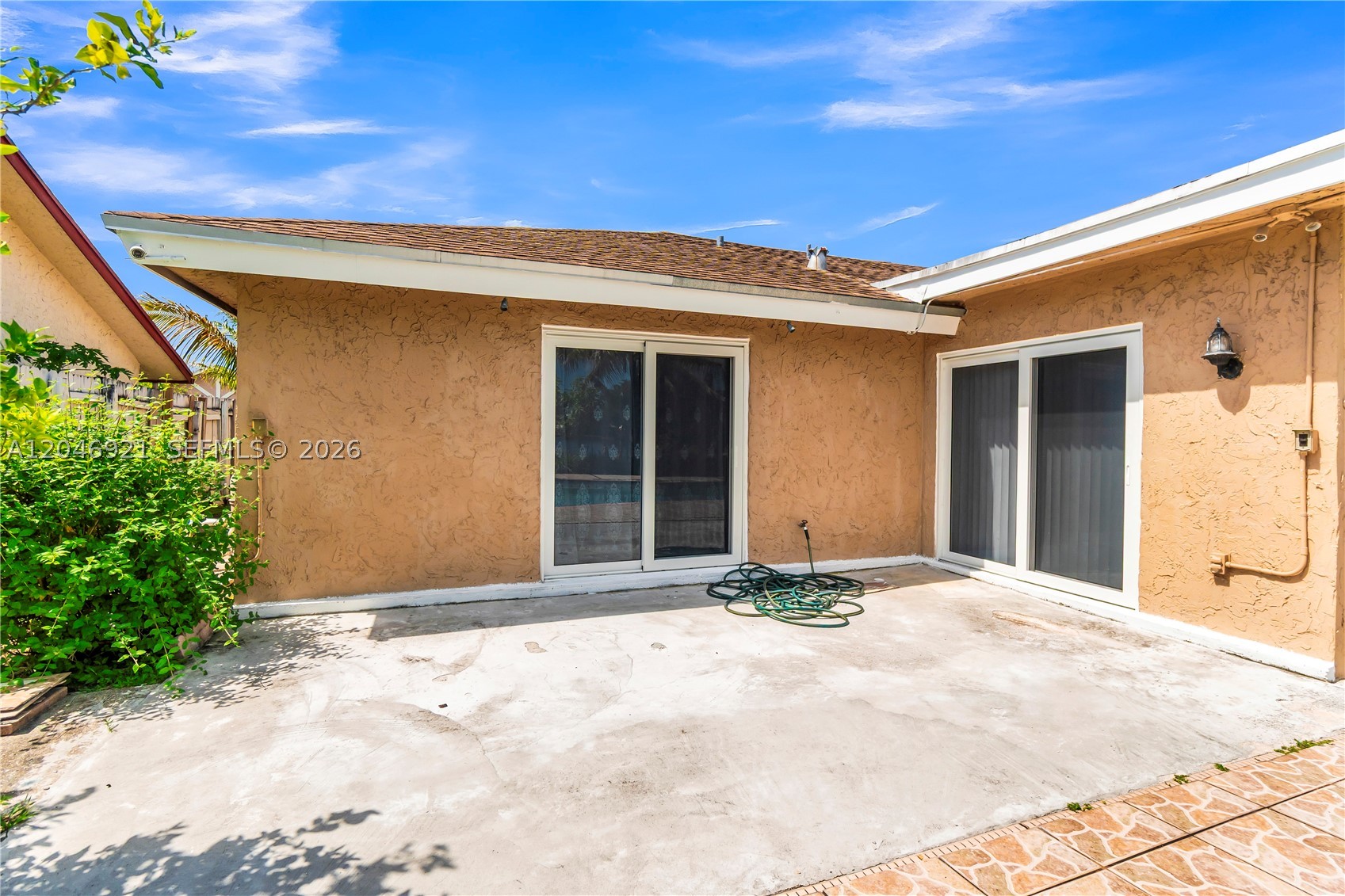 7421 SW 14th Ct, North Lauderdale FL 33068