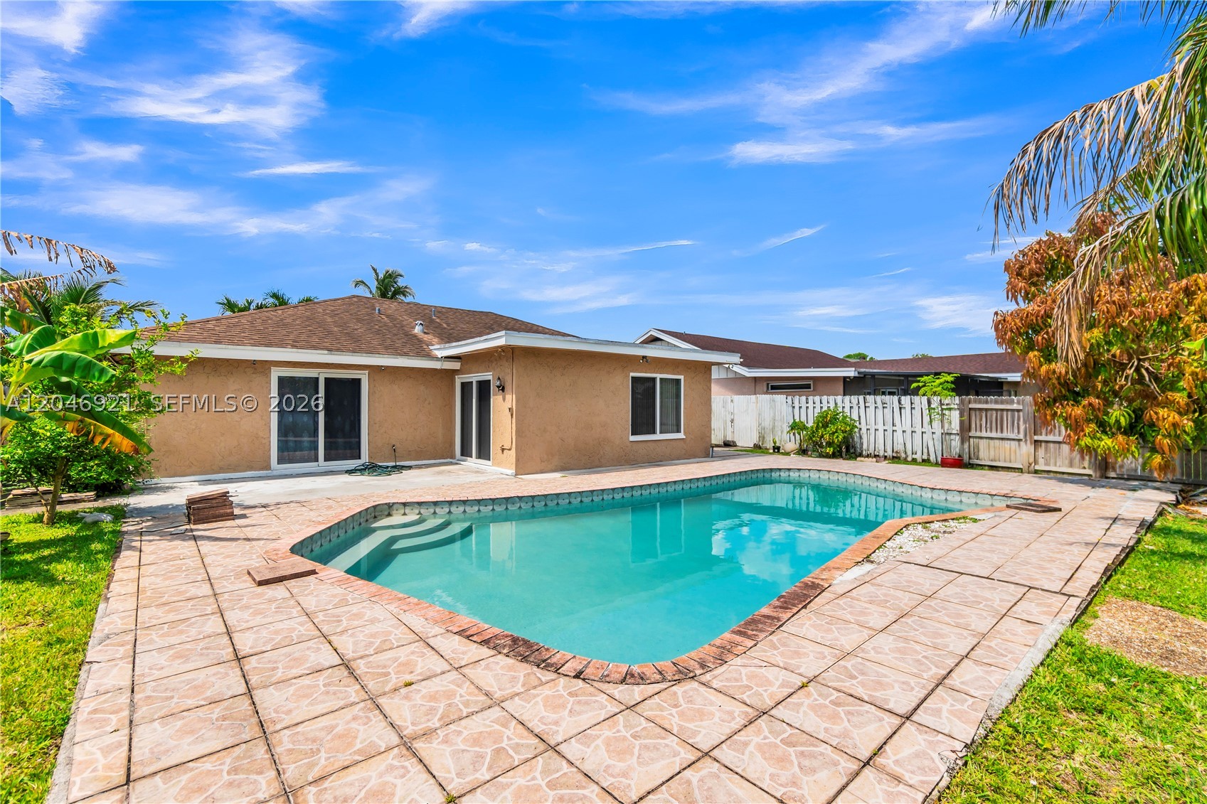 7421 SW 14th Ct, North Lauderdale FL 33068