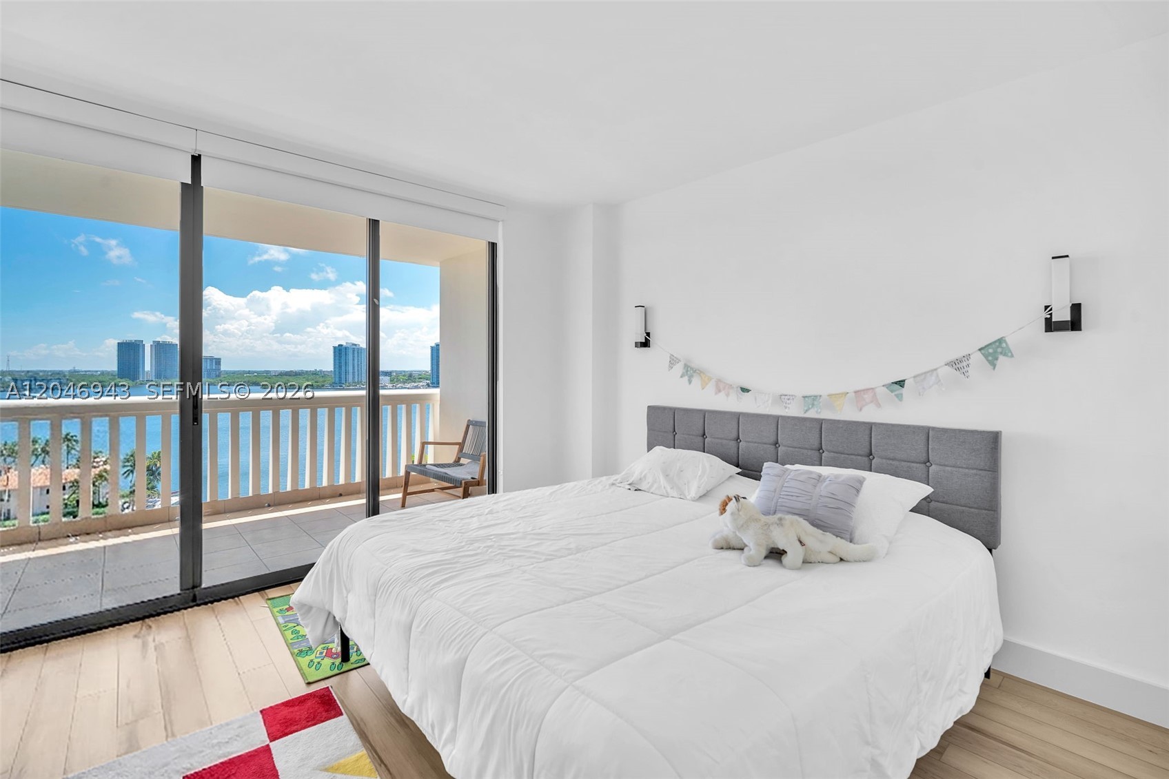 1000 W Island Blvd #1206, Aventura FL 33160
