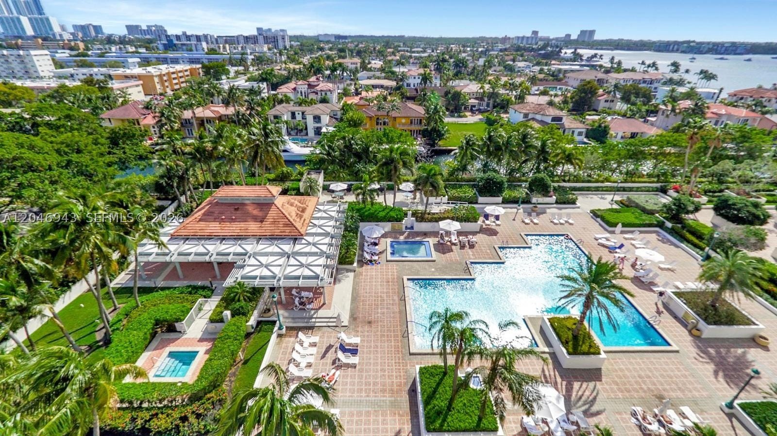 1000 W Island Blvd #1206, Aventura FL 33160