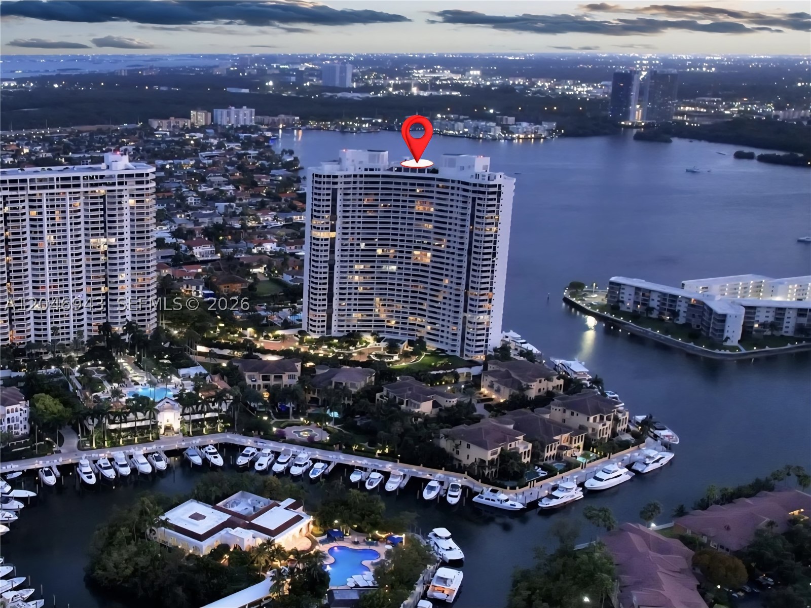 1000 W Island Blvd #1206, Aventura FL 33160