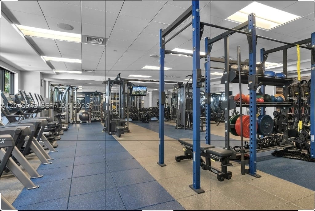 1000 W Island Blvd #1206, Aventura FL 33160