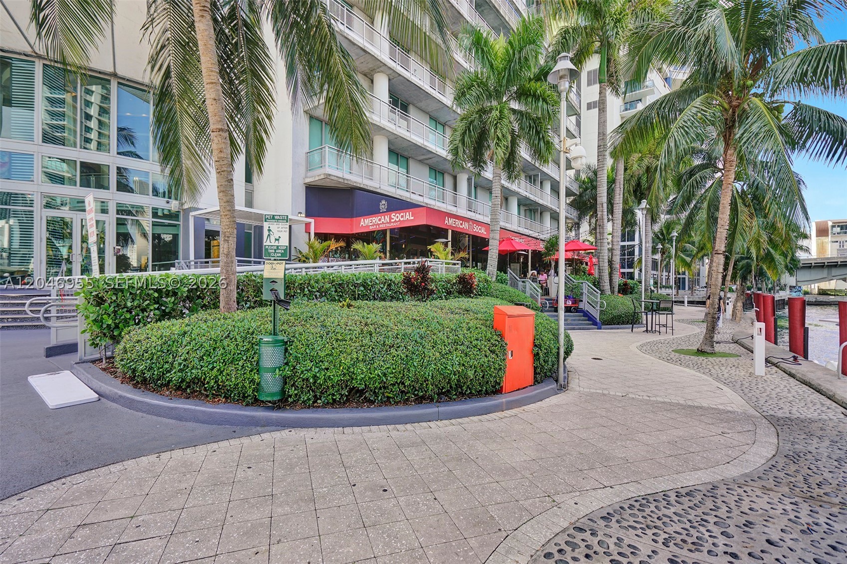 690 SW 1st Ct #2707, Miami FL 33130