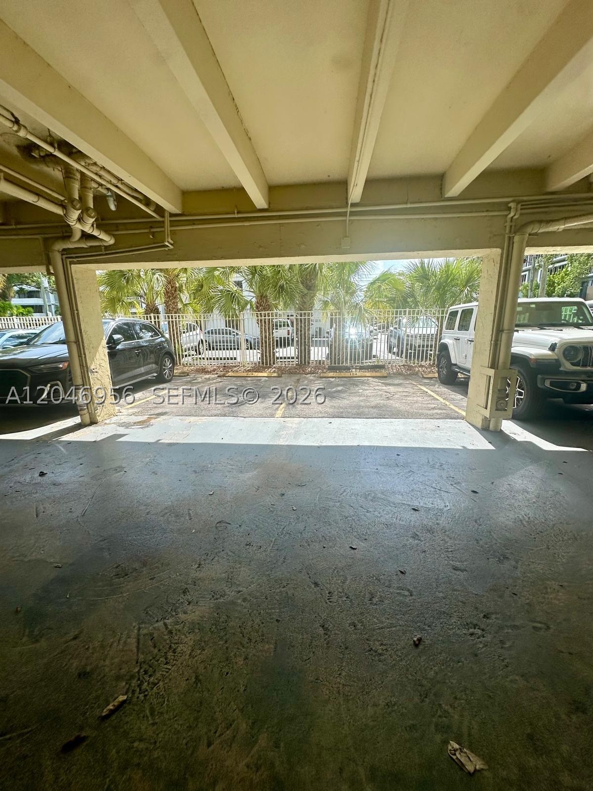 5839 SW 74th Ter #104, South Miami FL 33143