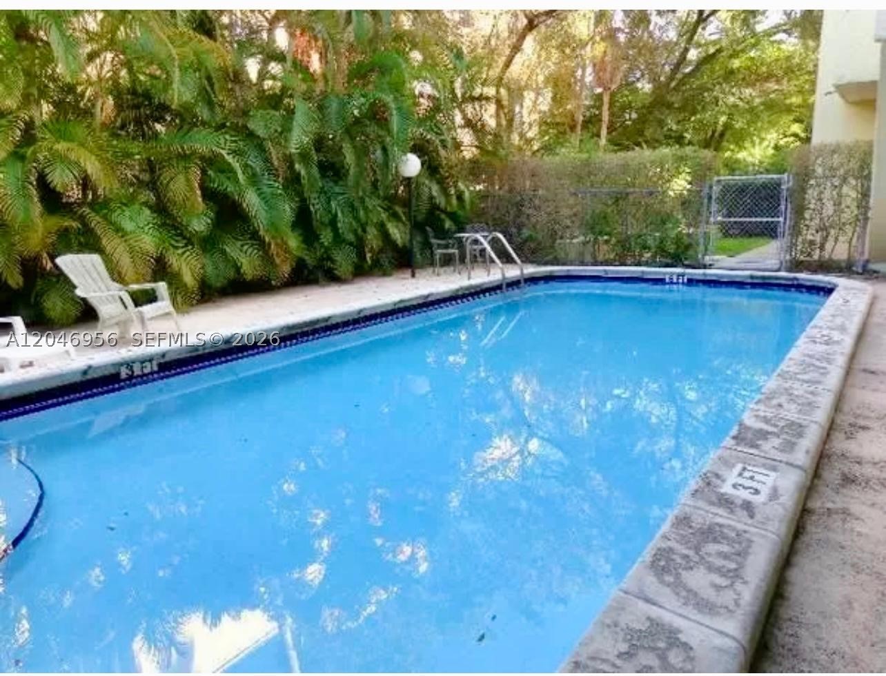 5839 SW 74th Ter #104, South Miami FL 33143