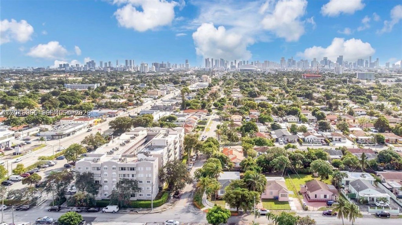521 NW 33rd Ave #1, Miami FL 33125