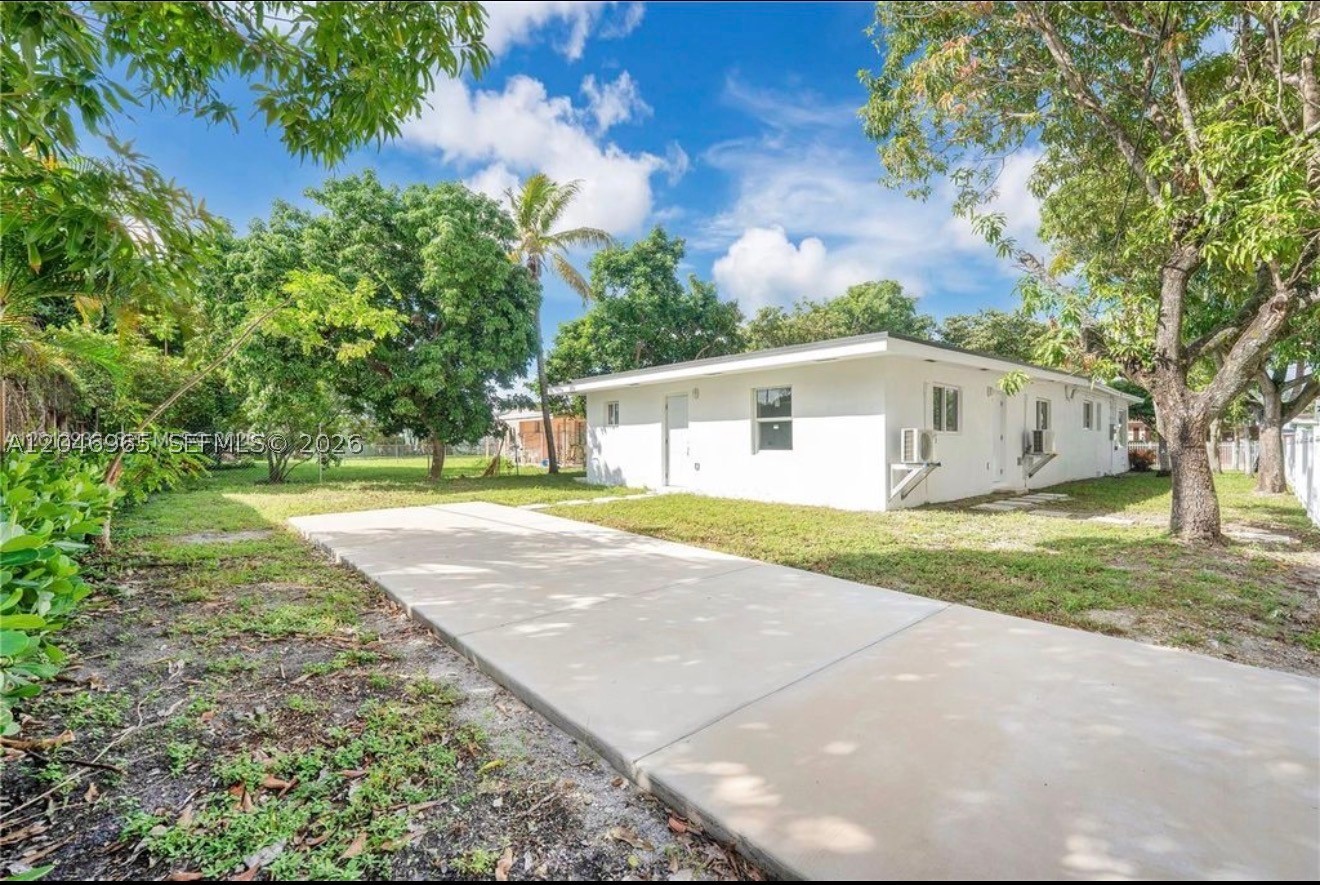 521 NW 33rd Ave #1, Miami FL 33125