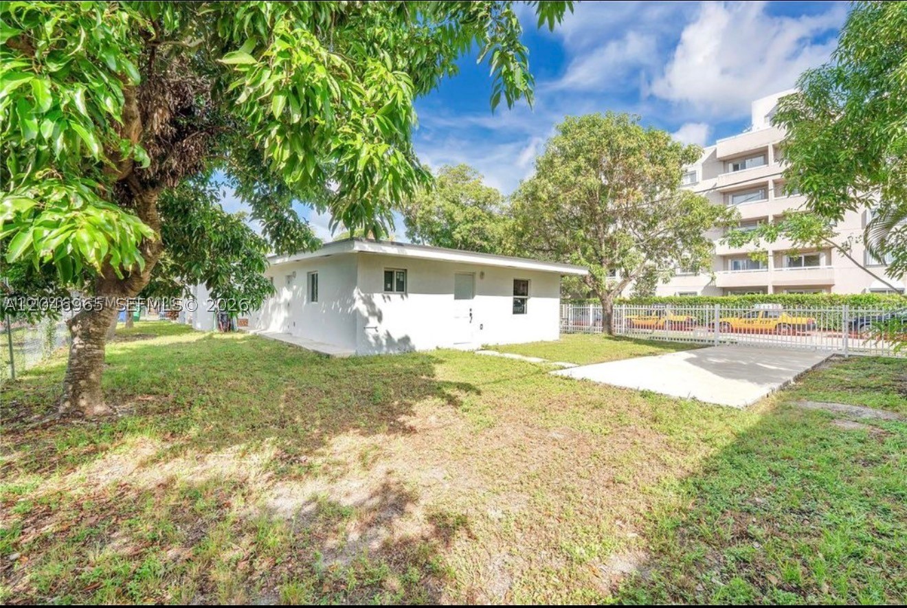 521 NW 33rd Ave #1, Miami FL 33125