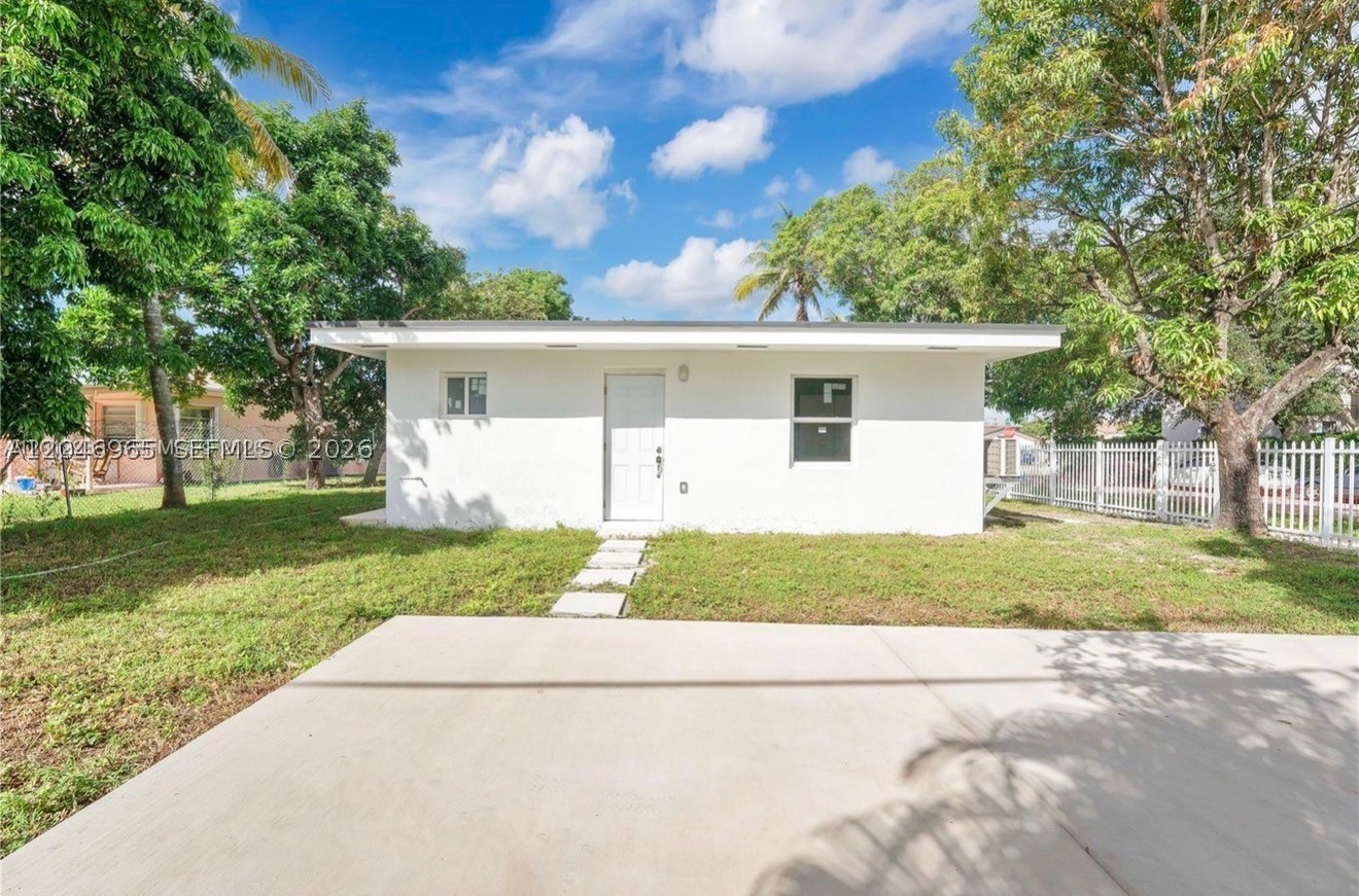 521 NW 33rd Ave #1, Miami FL 33125
