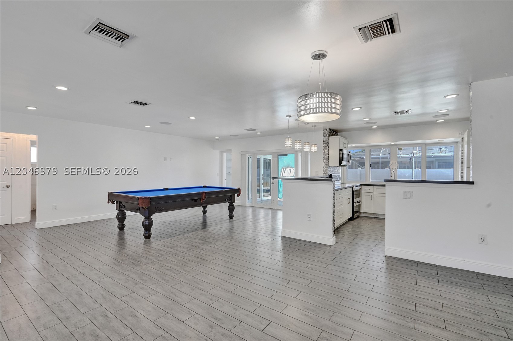 9240 54th St, Cooper City FL 33328