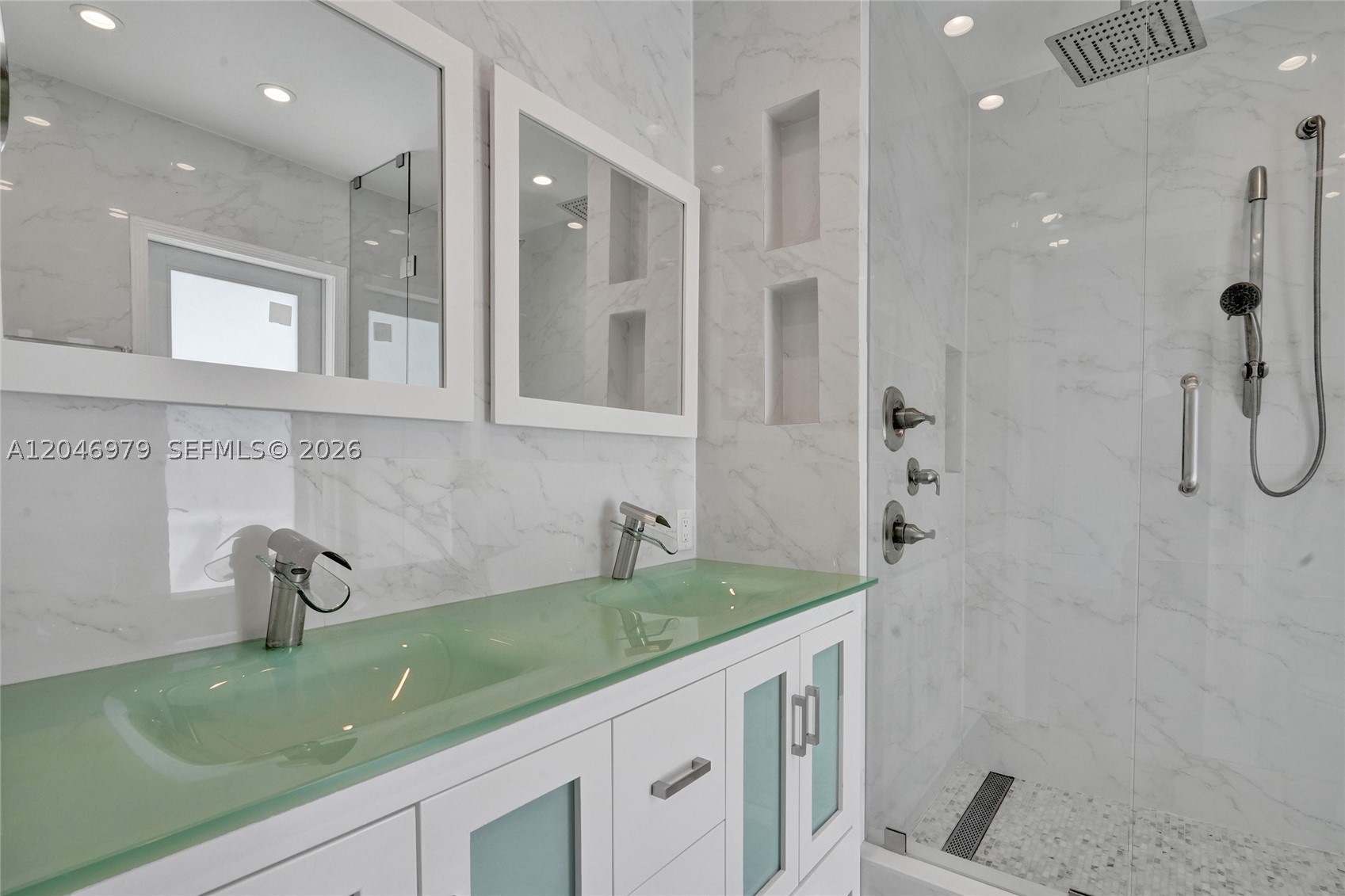 9240 54th St, Cooper City FL 33328