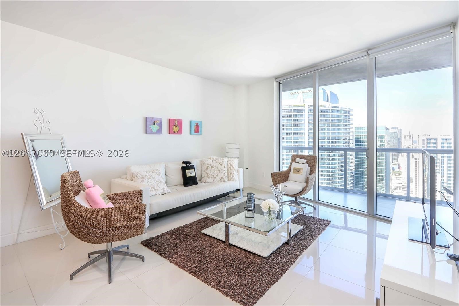 475 Brickell Ave #4612, Miami FL 33131