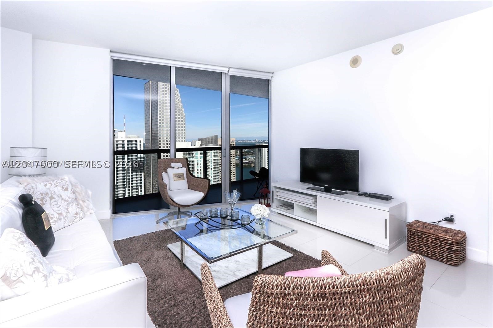 475 Brickell Ave #4612, Miami FL 33131