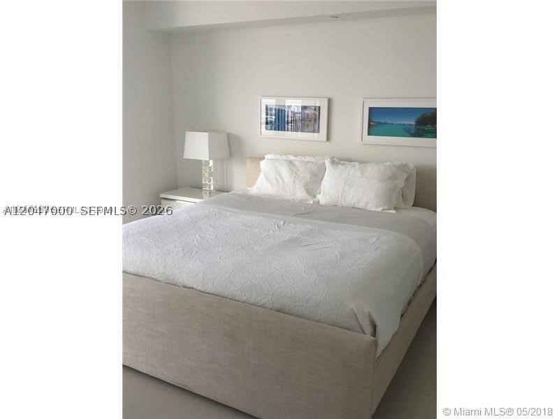 475 Brickell Ave #4612, Miami FL 33131
