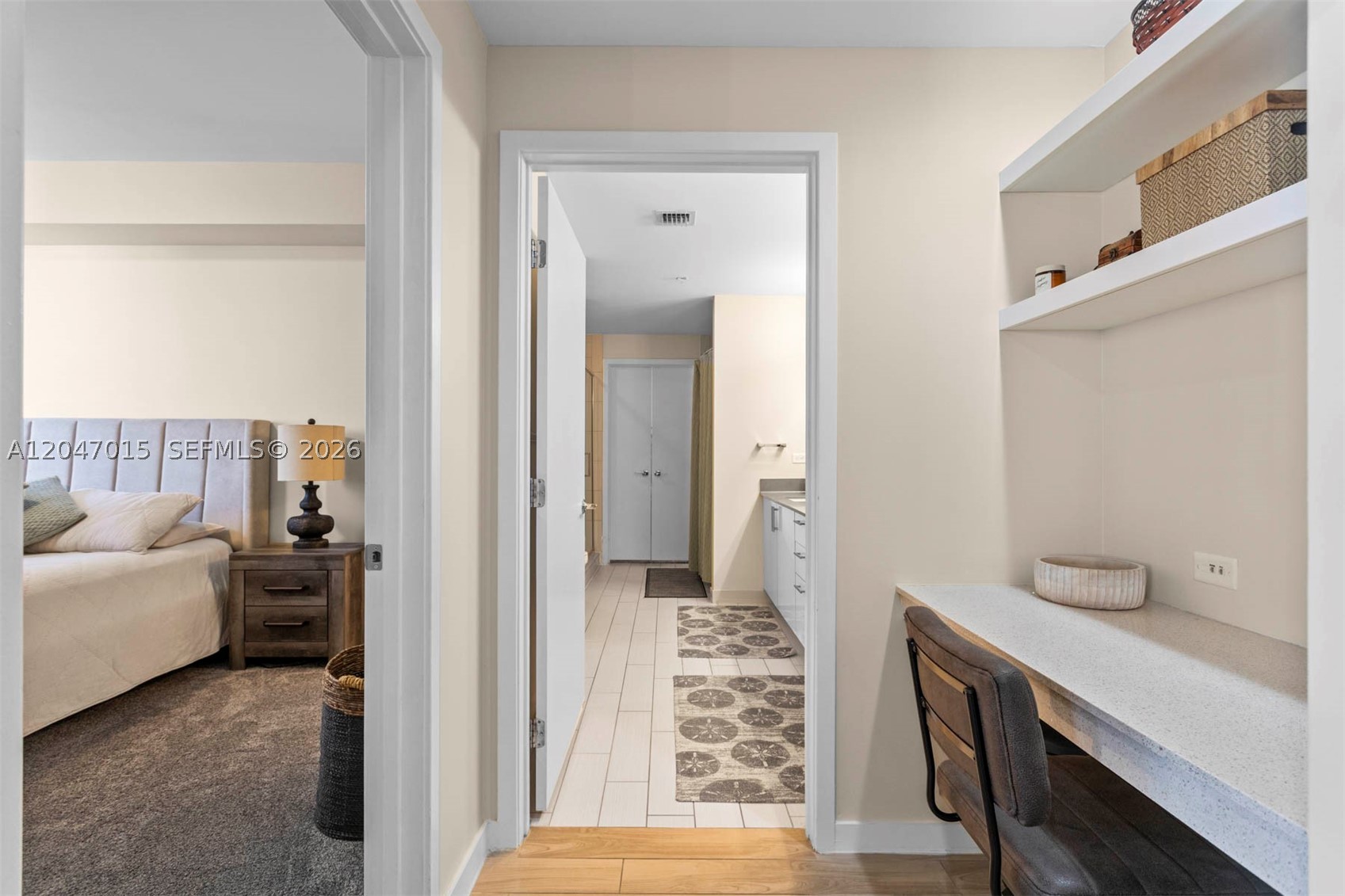 999 SW 1st Ave #2015, Miami FL 33130