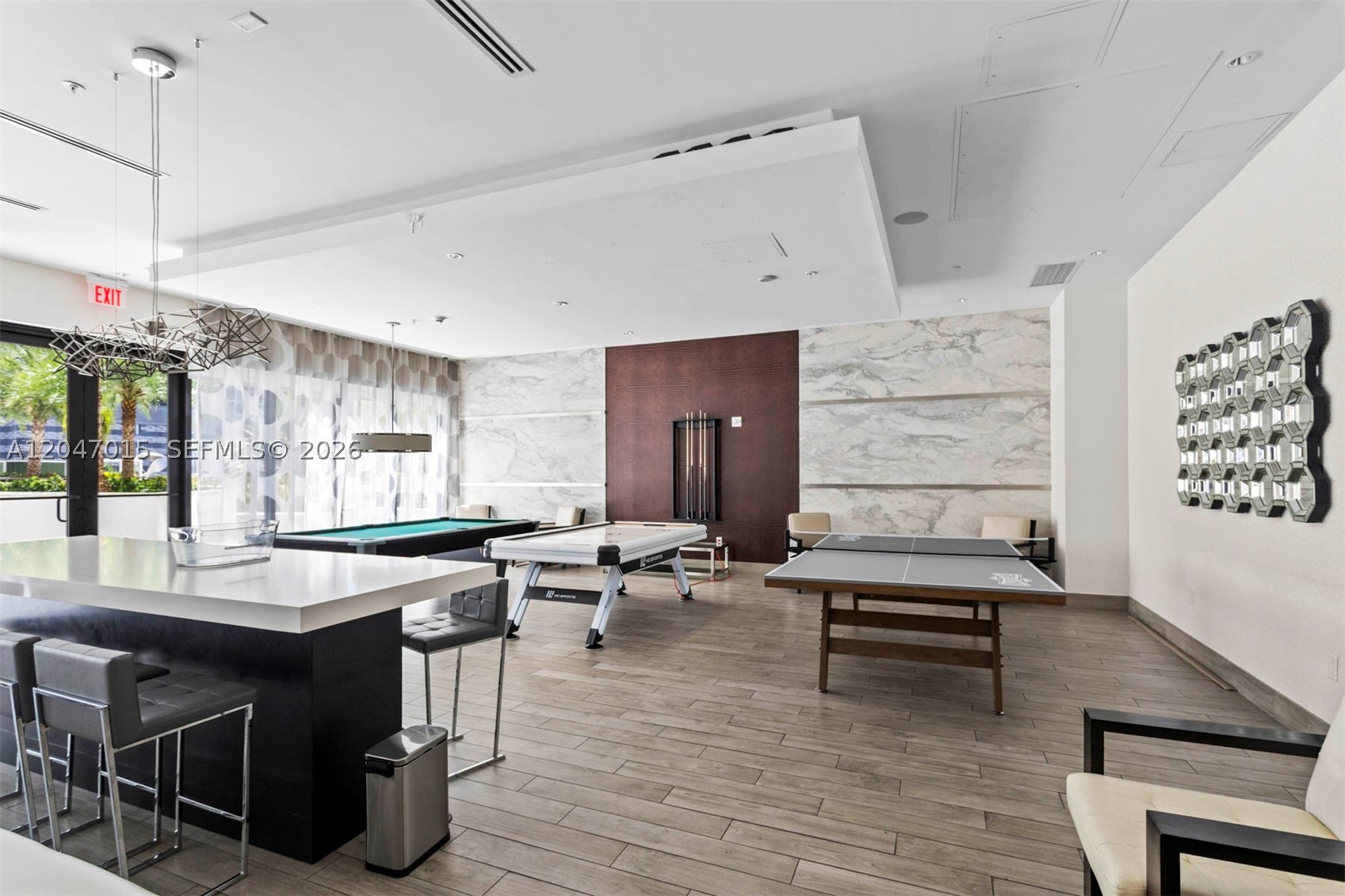 999 SW 1st Ave #2015, Miami FL 33130