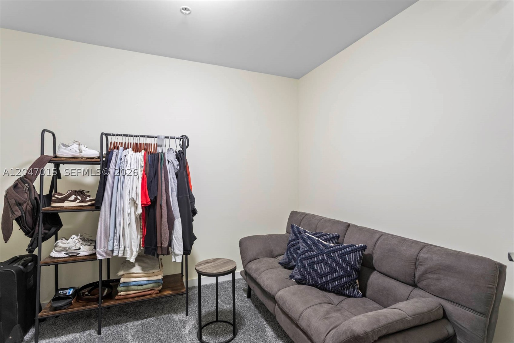 999 SW 1st Ave #2015, Miami FL 33130