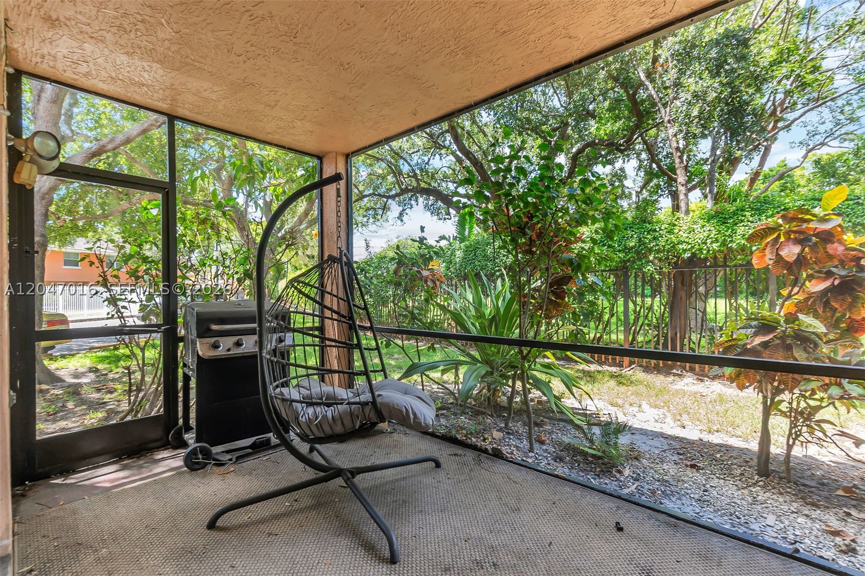 6819 Sienna Club Pl, Lauderhill FL 33319