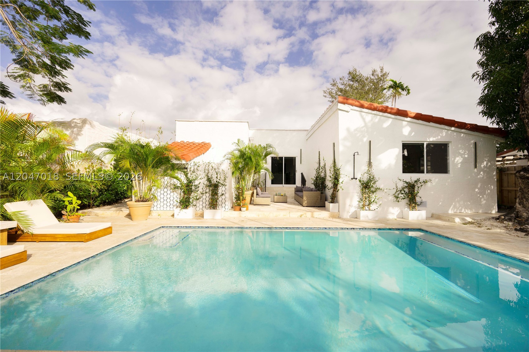 3616 SW 26th St, Miami FL 33133